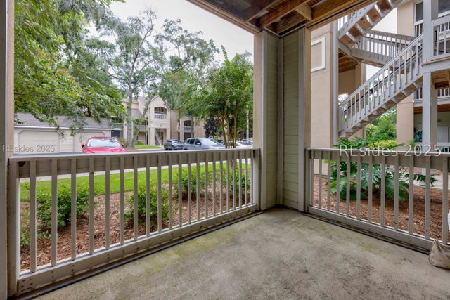 380 Marshland Rd Apt F11, Hilton Head Island, SC 29926