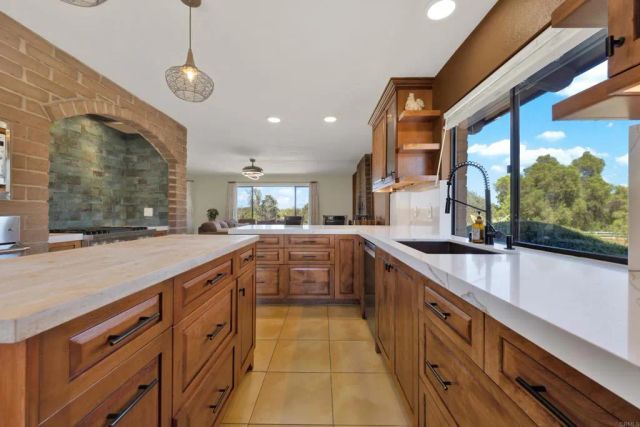4057 Ladera Vista, Fallbrook, CA 92028
