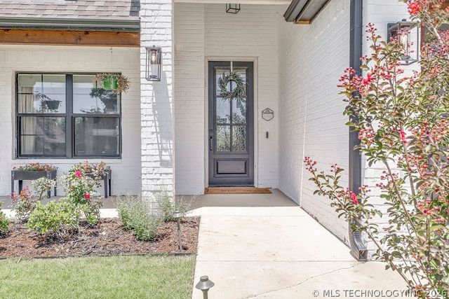 6747 E 128th Street S, Bixby, OK 74008
