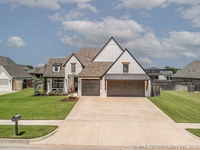 6747 E 128th Street S, Bixby, OK 74008