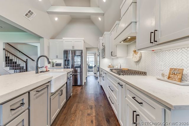 6747 E 128th Street S, Bixby, OK 74008