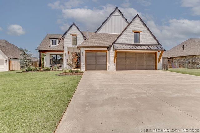 6747 E 128th Street S, Bixby, OK 74008