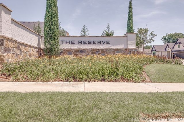6747 E 128th Street S, Bixby, OK 74008