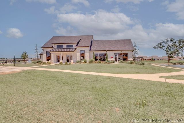 6747 E 128th Street S, Bixby, OK 74008