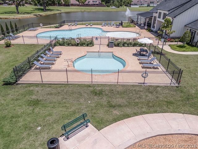 6747 E 128th Street S, Bixby, OK 74008