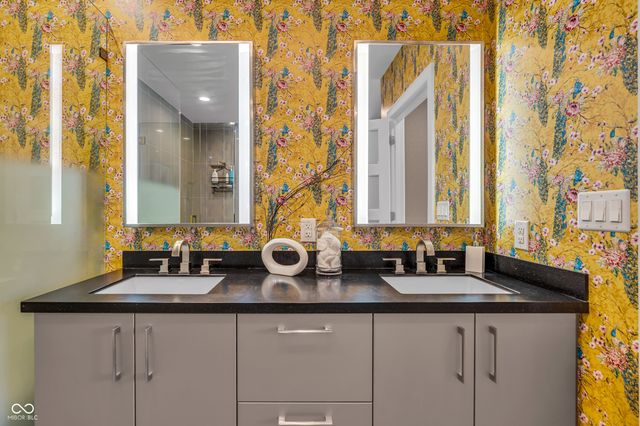 429 N Pennsylvania Street UNIT 801, Indianapolis, IN 46204