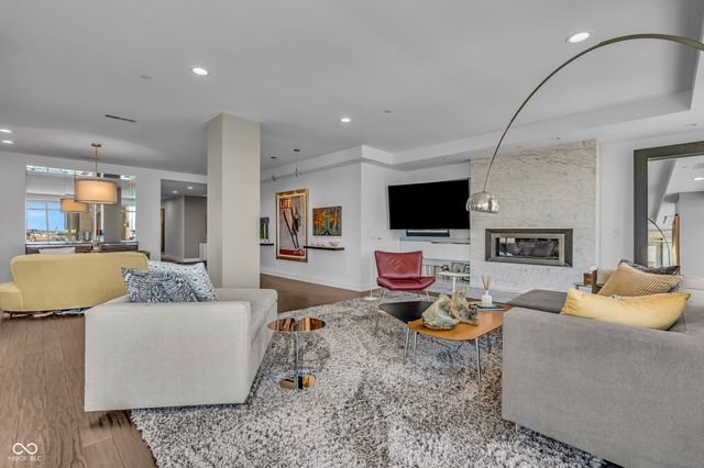 429 N Pennsylvania Street UNIT 801, Indianapolis, IN 46204