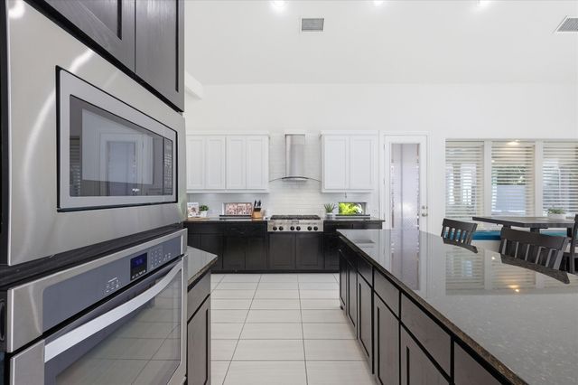 8316 Inverness, The Colony, TX 75056