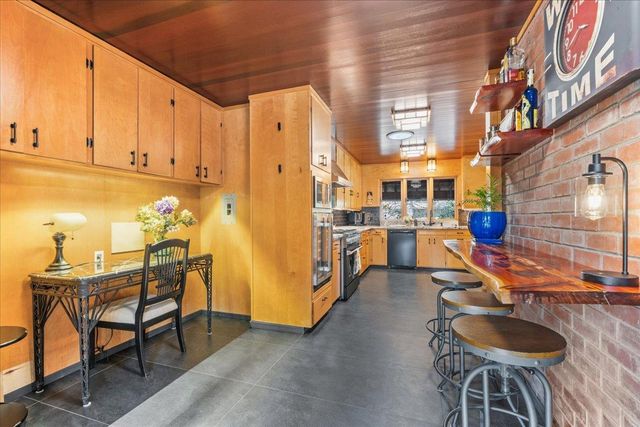 350 Miners Trl, Grass Valley, CA 95945