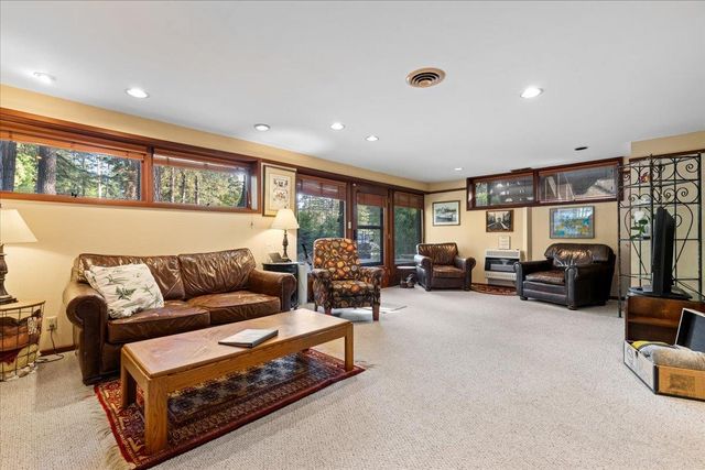 350 Miners Trl, Grass Valley, CA 95945