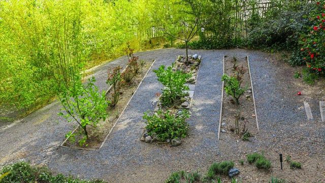 350 Miners Trl, Grass Valley, CA 95945