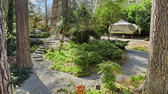 350 Miners Trl, Grass Valley, CA 95945