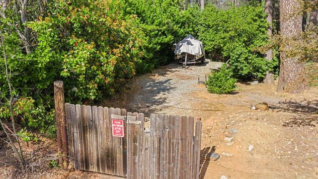 350 Miners Trl, Grass Valley, CA 95945