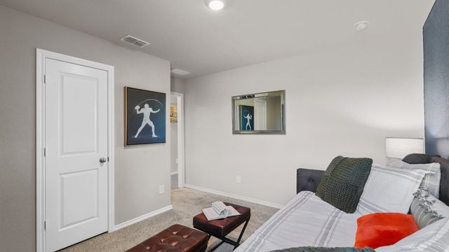 1077 BURNT RANCH Lane, Fort Worth, TX 76131