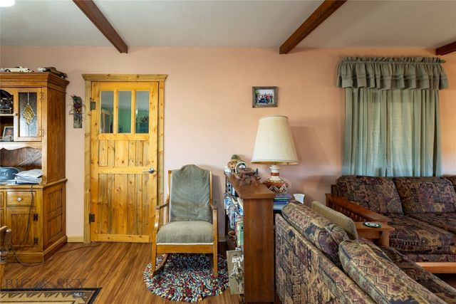 25 Becker Lane, Wilsall, MT 59086