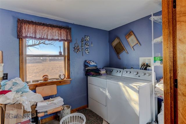 25 Becker Lane, Wilsall, MT 59086