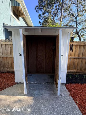 1918 WILLOWOOD Drive, Jacksonville, FL 32225