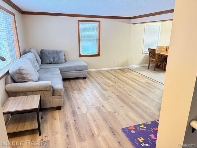 1421 E Mt Morris Road, Mt. Morris Township, MI 48458