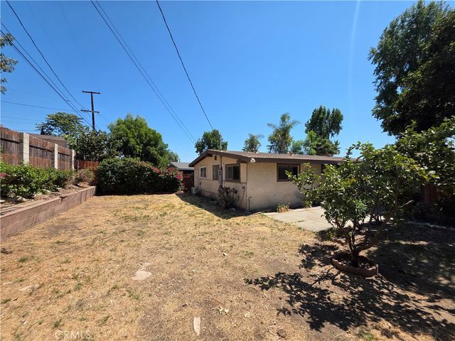 13030 Bradwell, Sylmar, CA 91342