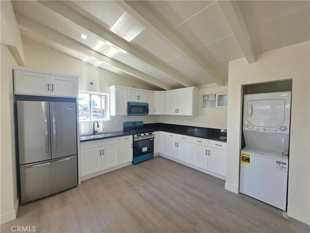 13030 Bradwell, Sylmar, CA 91342