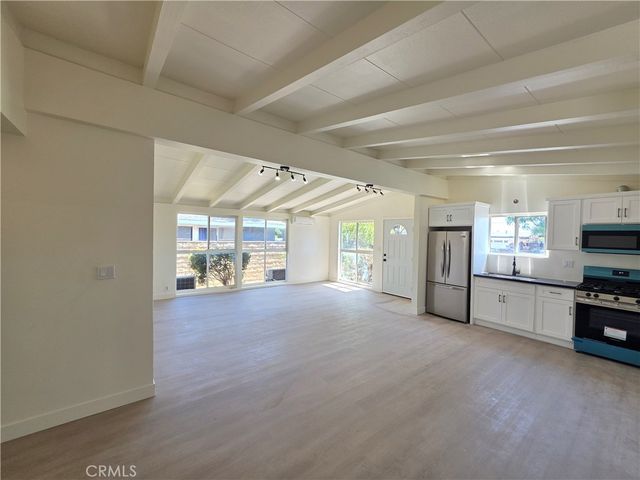13030 Bradwell, Sylmar, CA 91342
