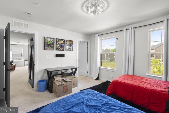 9801 PASSAGE DR, Upper Marlboro, MD 20772