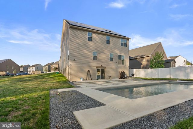 9801 PASSAGE DR, Upper Marlboro, MD 20772
