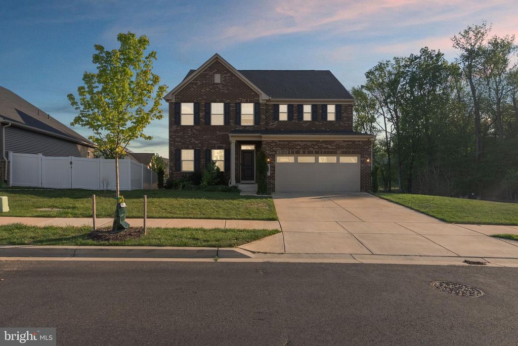 9801 PASSAGE DR, Upper Marlboro, MD 20772