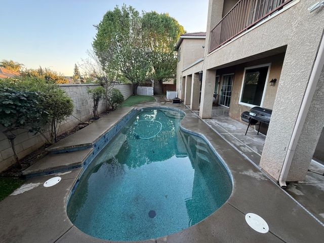 9615 N Willey Court, Fresno, CA 93720