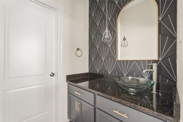 836 Garden Oaks Terrace, Houston, TX 77018