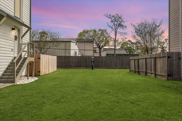 836 Garden Oaks Terrace, Houston, TX 77018
