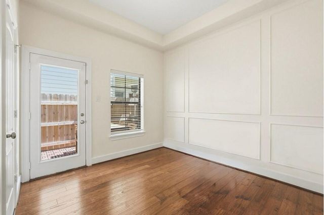 836 Garden Oaks Terrace, Houston, TX 77018