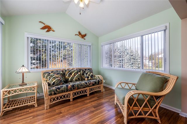 32 Parliament Circle, Greece, NY 14616