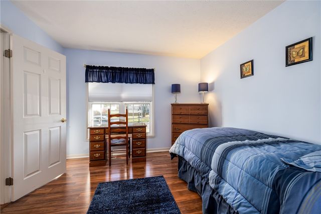 32 Parliament Circle, Greece, NY 14616