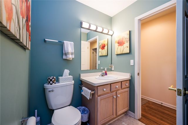 32 Parliament Circle, Greece, NY 14616