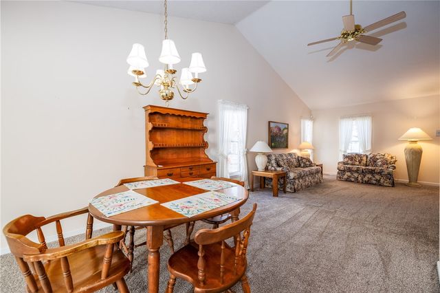 32 Parliament Circle, Greece, NY 14616