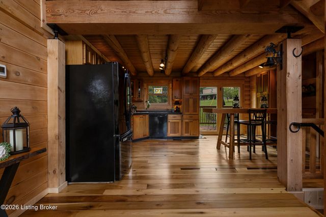 6407 New Cut Rd, Crestwood, KY 40014