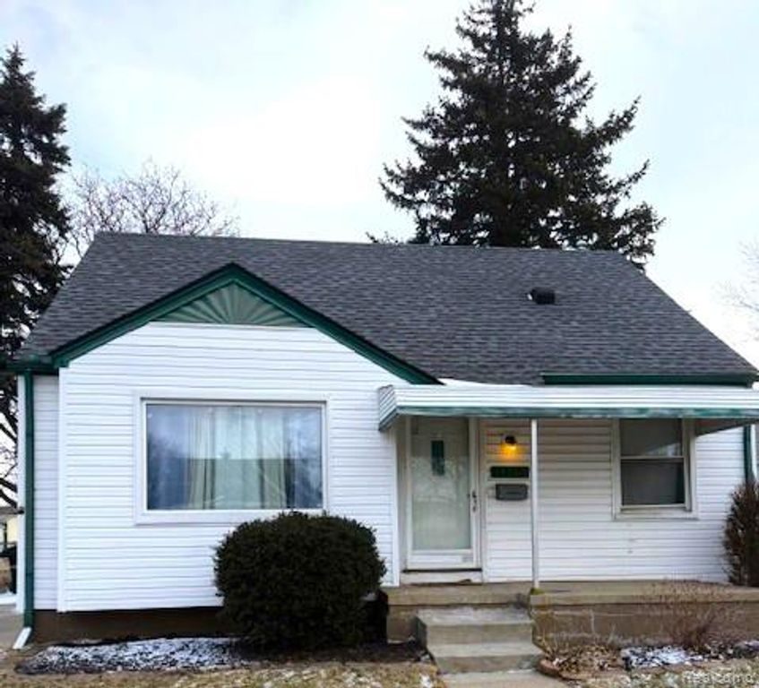 21760 Gascony Avenue, Eastpointe, MI 48021