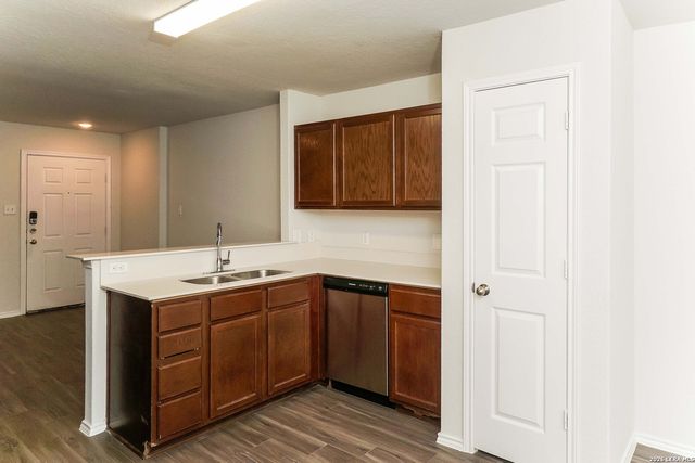 5926 Aspen Garden, San Antonio, TX 78238