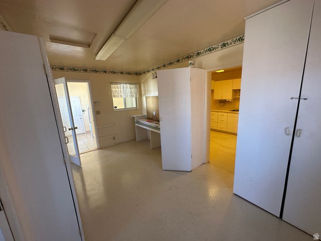 4330 W 5570 S, Kearns, UT 84118