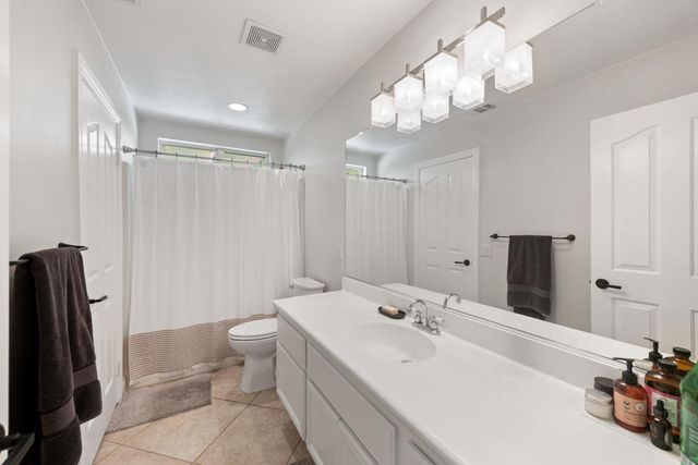 81129 La Reina Circle, Indio, CA 92201