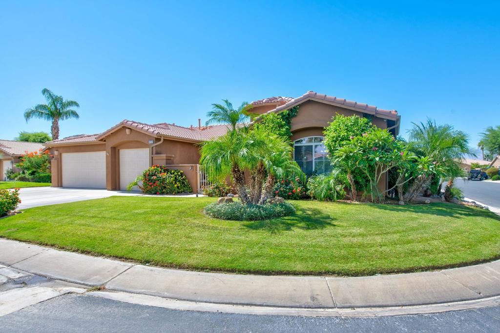 Image 3 of property listing at 81129 La Reina Circle, Indio, CA 92201
