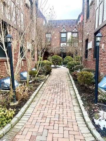 189-40 37th Avenue 10, Flushing, NY 11358