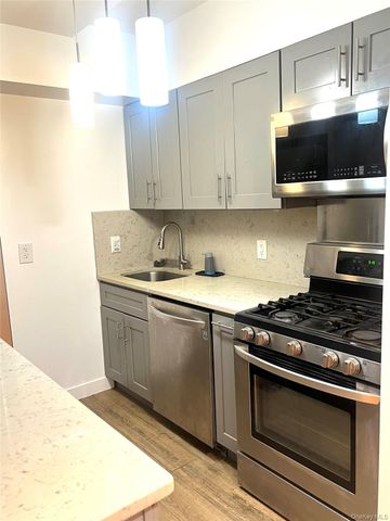 189-40 37th Avenue 10, Flushing, NY 11358