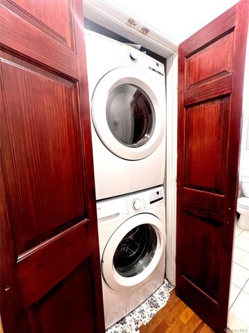 189-40 37th Avenue 10, Flushing, NY 11358