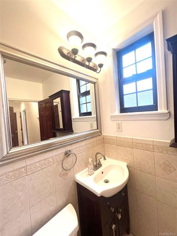 189-40 37th Avenue 10, Flushing, NY 11358