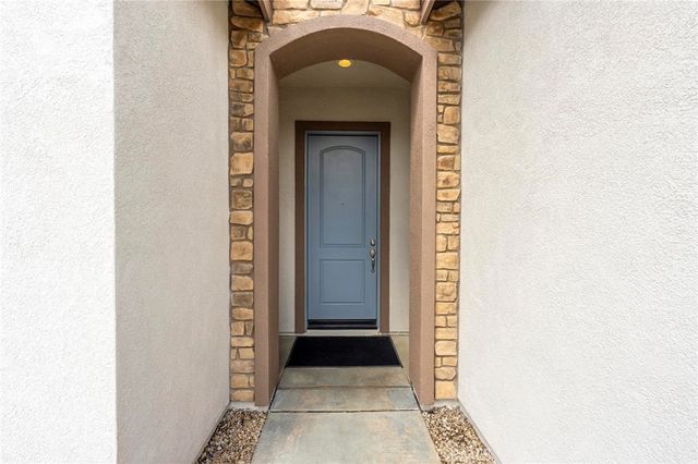 467 Madera Creek, Beaumont, CA 92223
