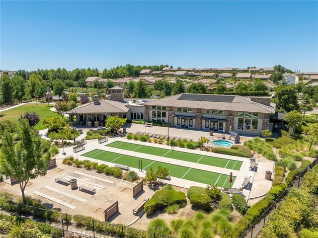 467 Madera Creek, Beaumont, CA 92223