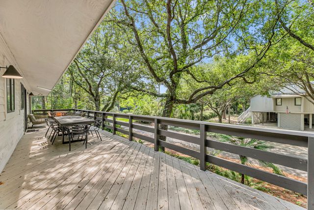 25 Sand Dollar Drive, Isle Of Palms, SC 29451