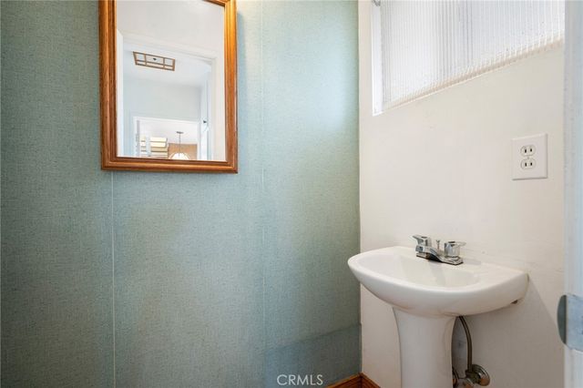 322 Starlight Crest, La Canada Flintridge, CA 91011